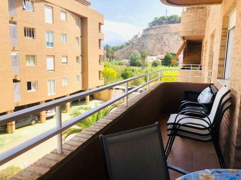 Apartamento A 150M De La Playa Wifi Gratis دينايا المظهر الخارجي الصورة